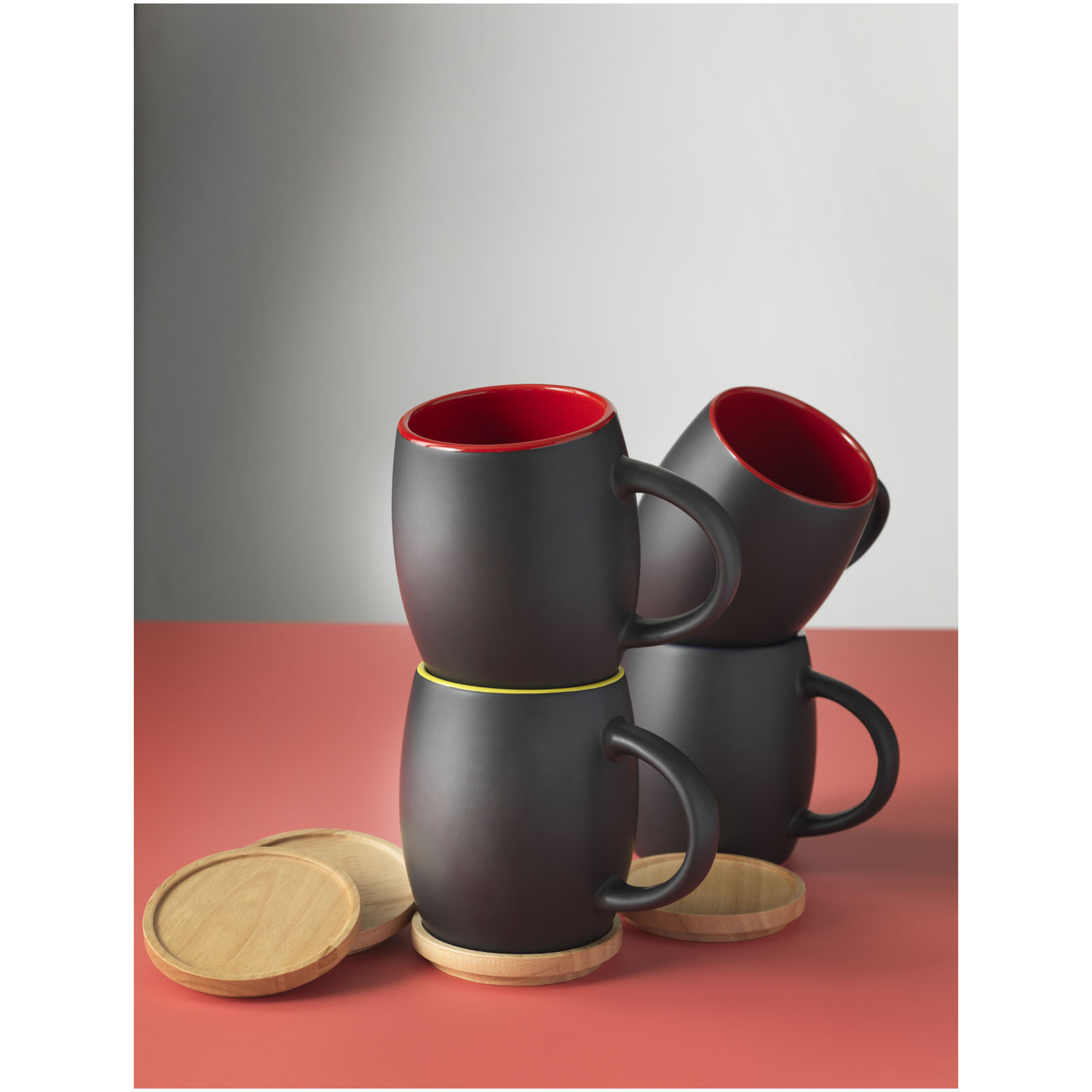Hearth 400 ml ceramic mug with wooden coaster
