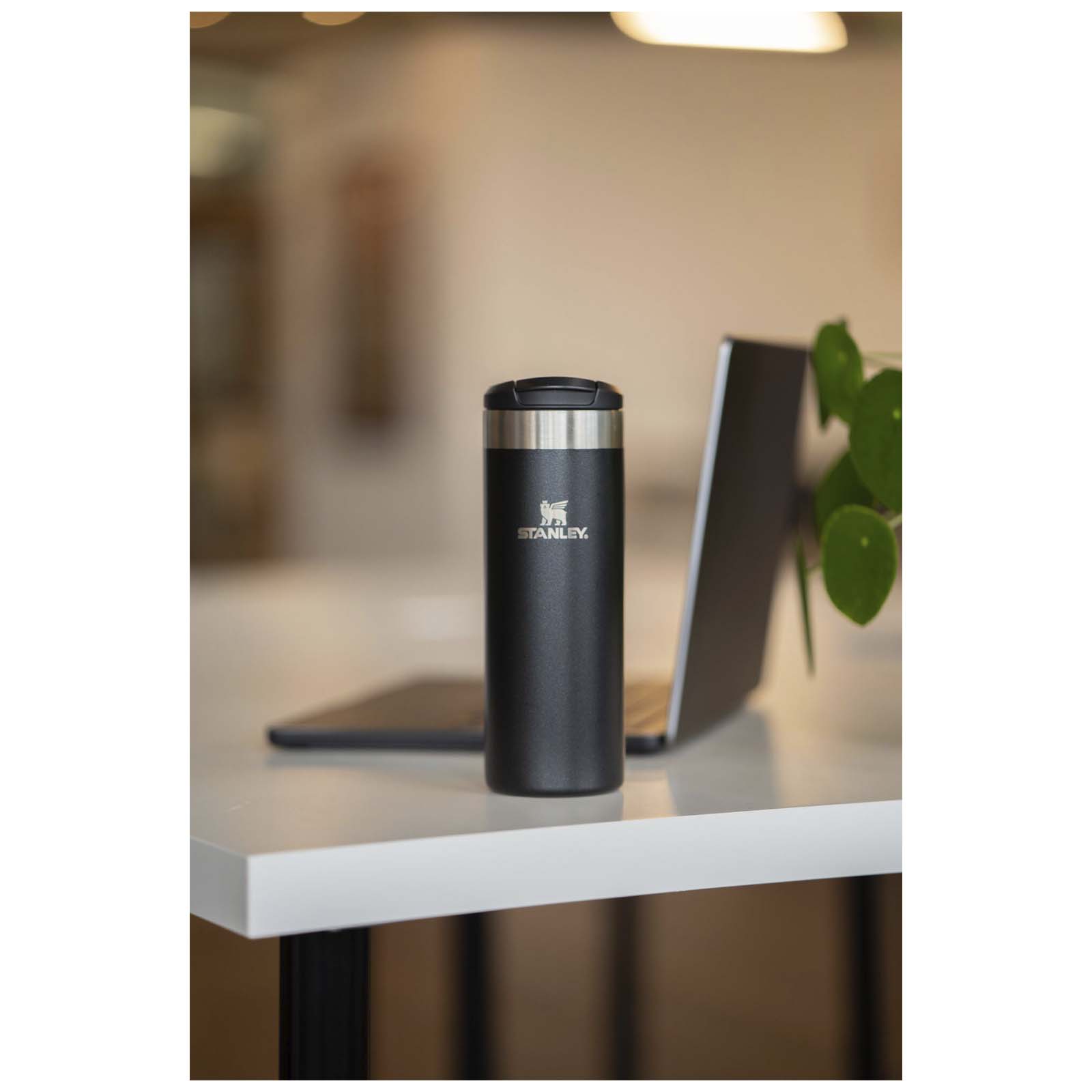 Stanley 470 ml AeroLight™ transit tumbler