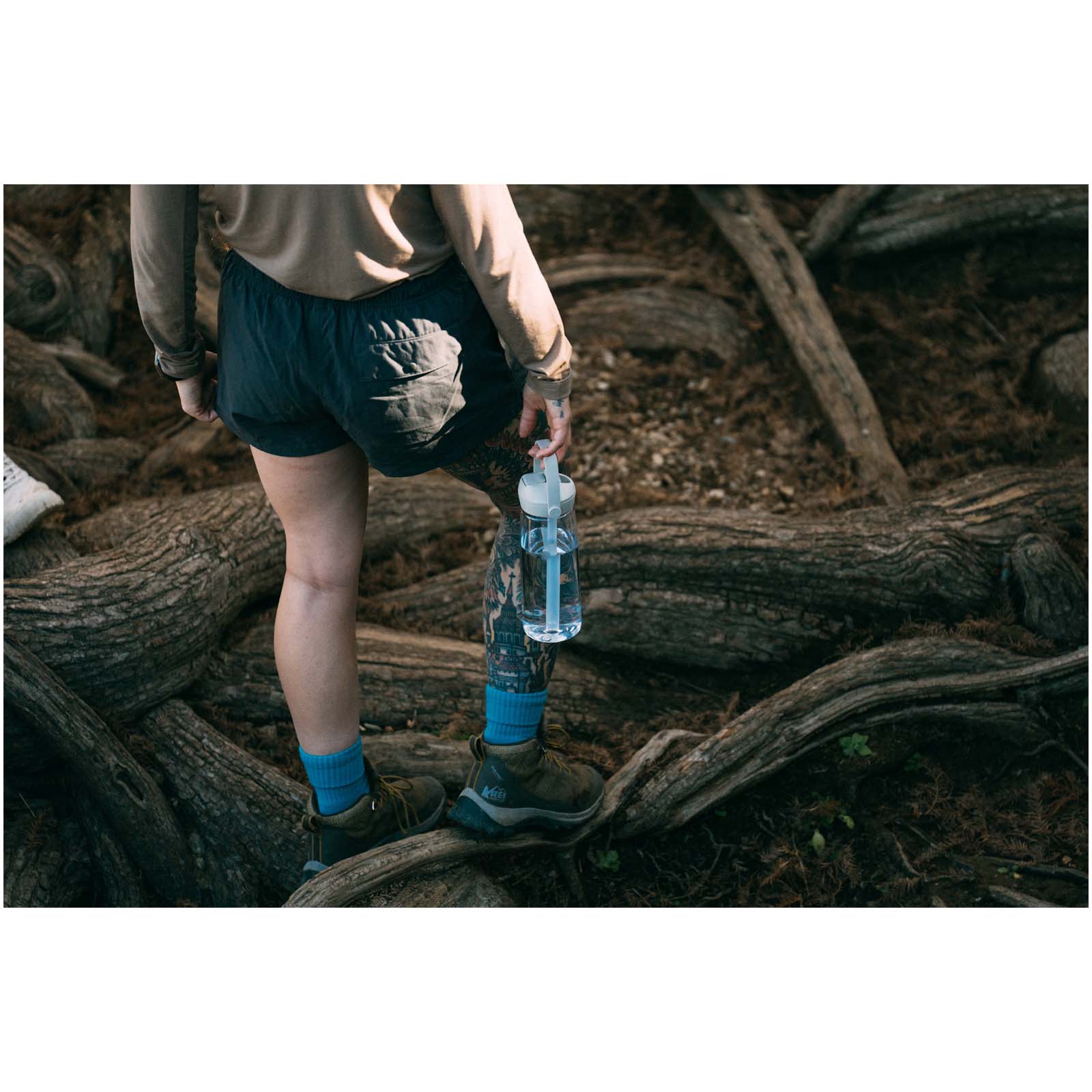 Camelbak® Thrive Flip 750 ml Tritan Renew water bottle with flip straw
