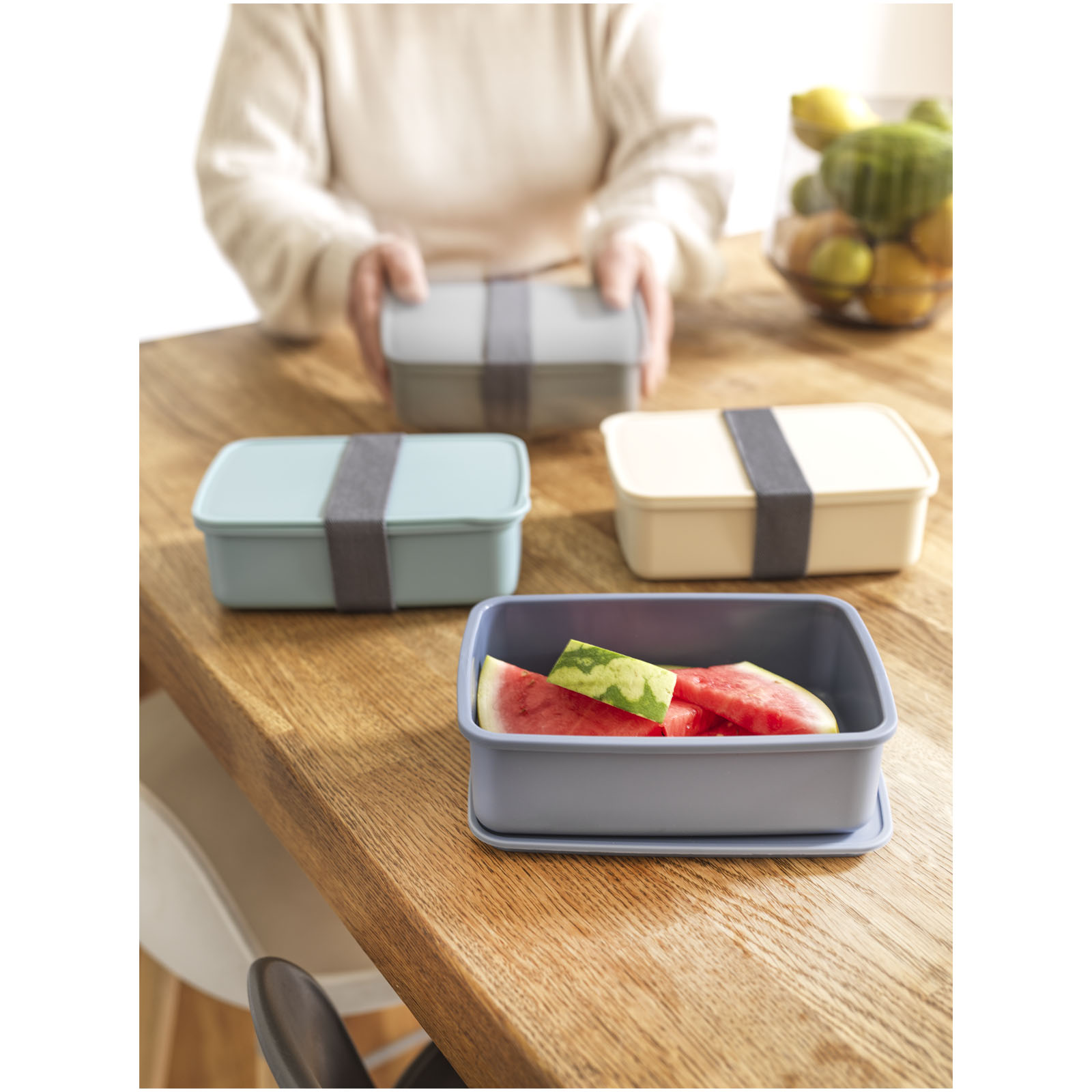 Dovi 800 ml recycled plastic lunch box