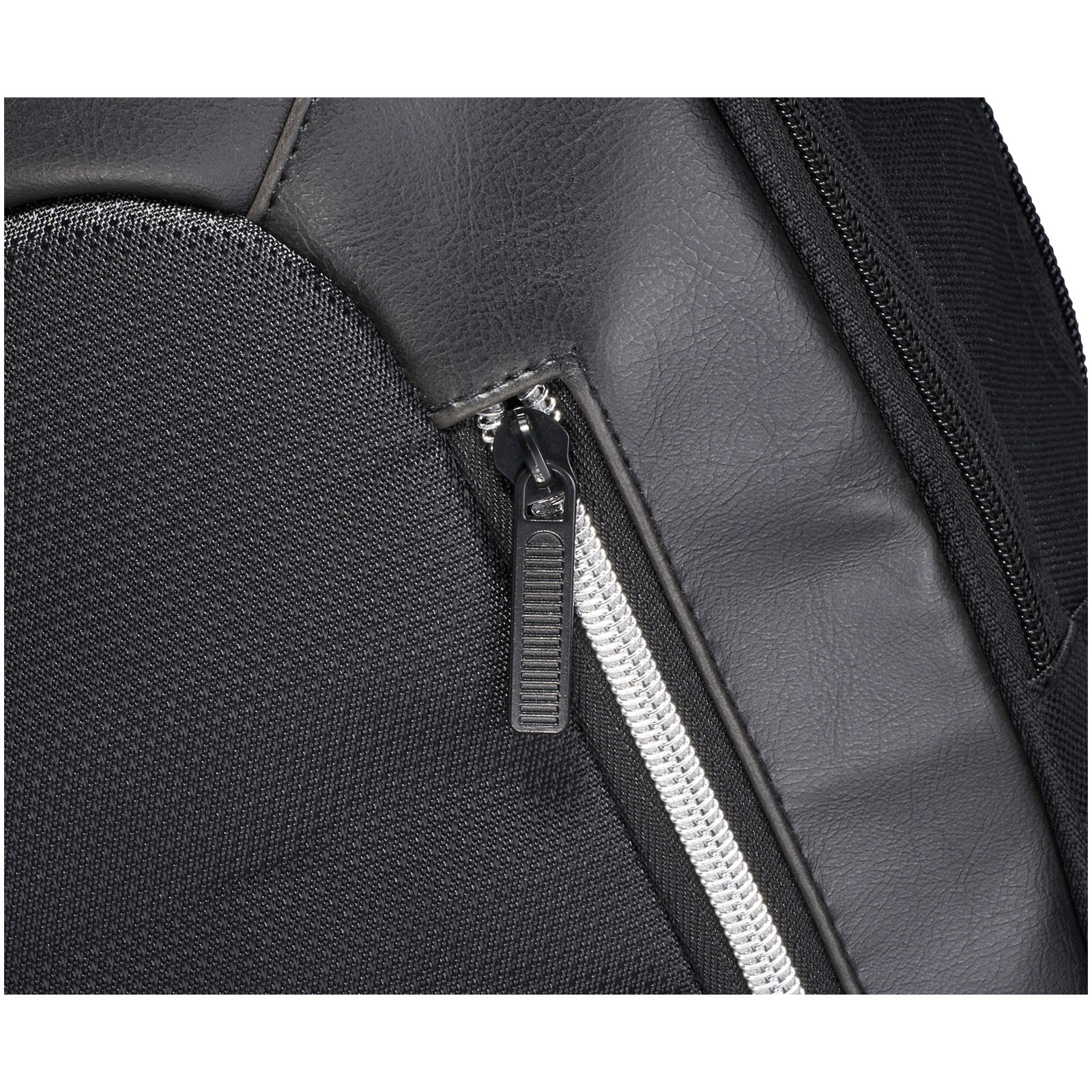 Vault RFID 15″ laptop backpack 16L