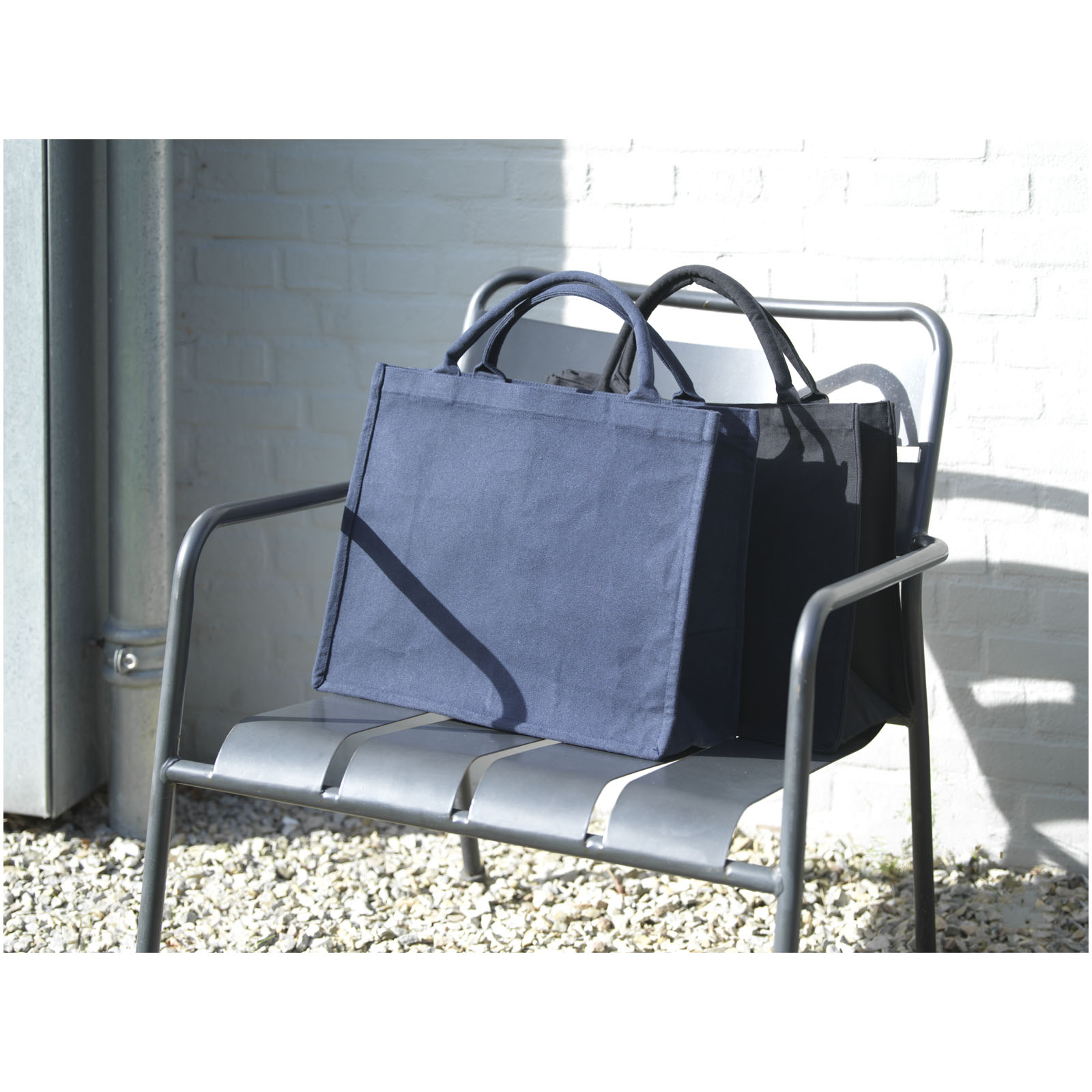 Trace 500 g/m² Aware™ recycled book tote bag