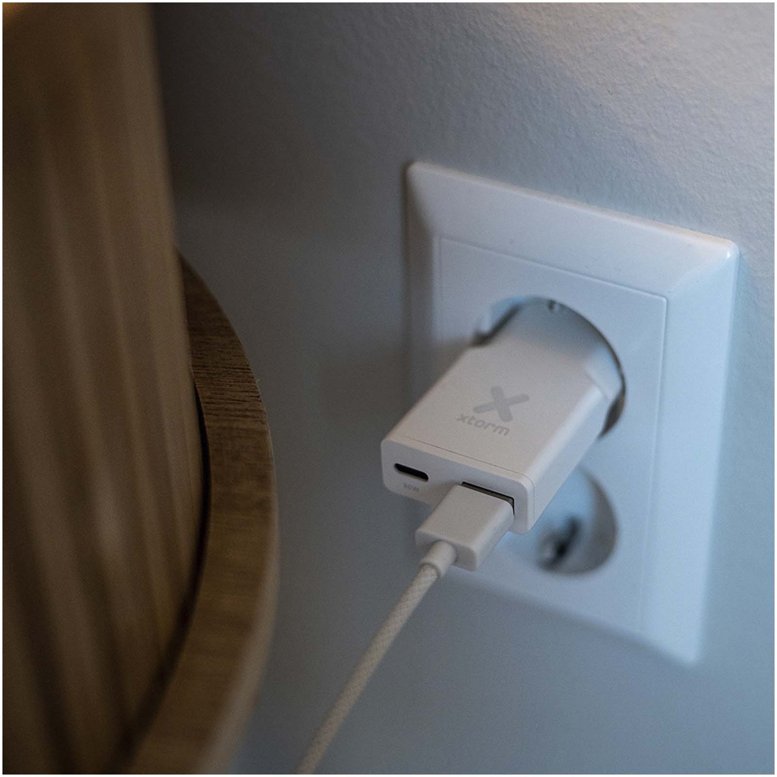 Xtorm XG2SL025 Go2 SlimLine 25W charger