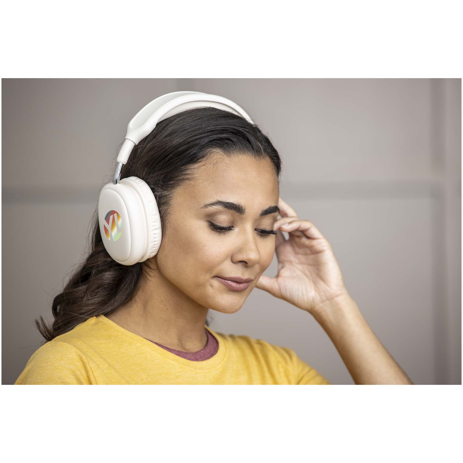 Alzir recycled plastic over-ear wireless Bluetooth headset