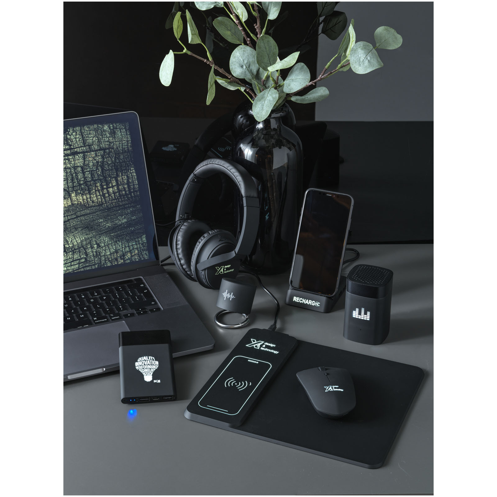 SCX.design S26 light-up ring speaker