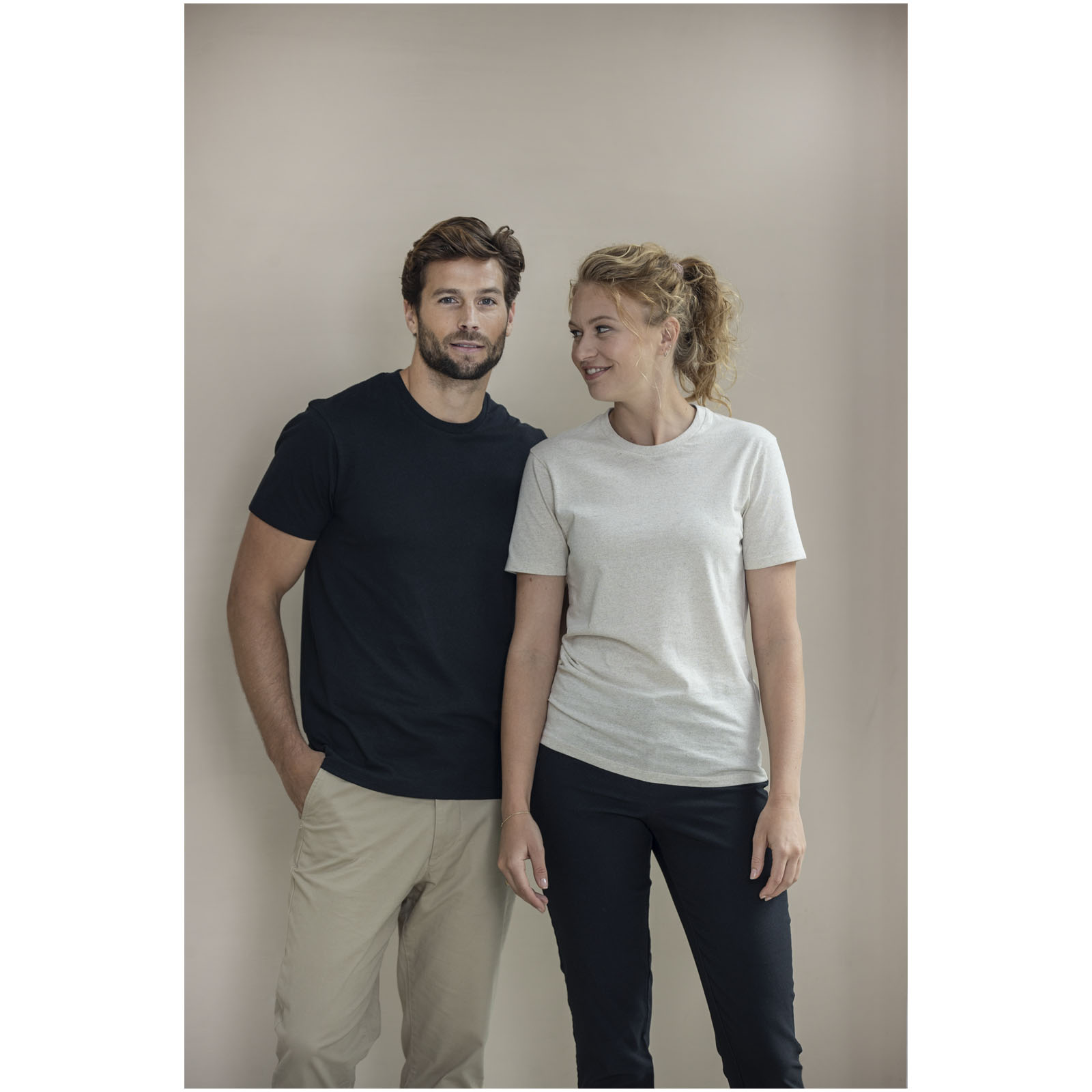 Avalite 160 g/m2 short sleeve unisex Aware™ recycled t-shirt