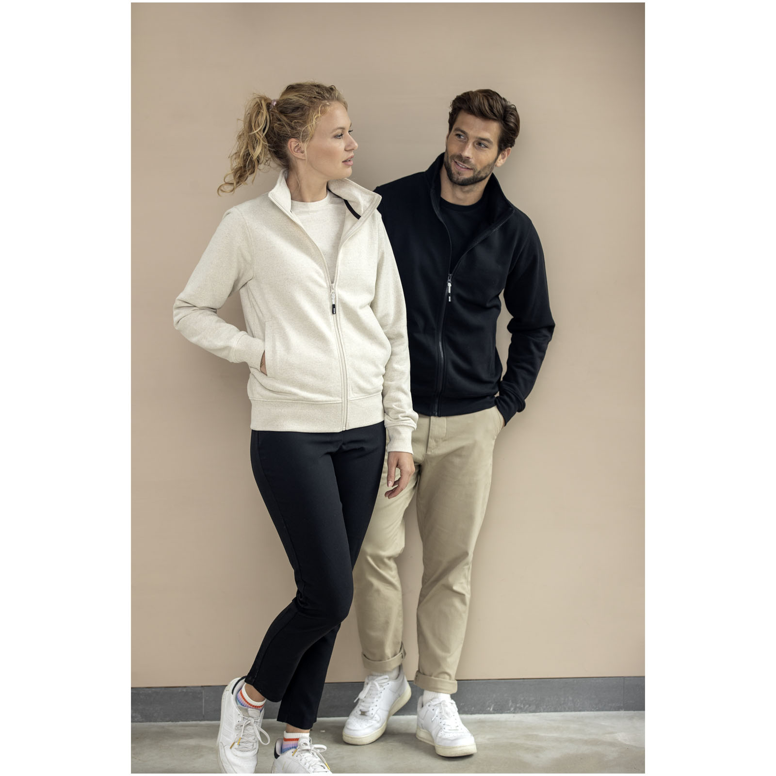 Galena 320 g/m2 unisex Aware™ recycled full zip sweater
