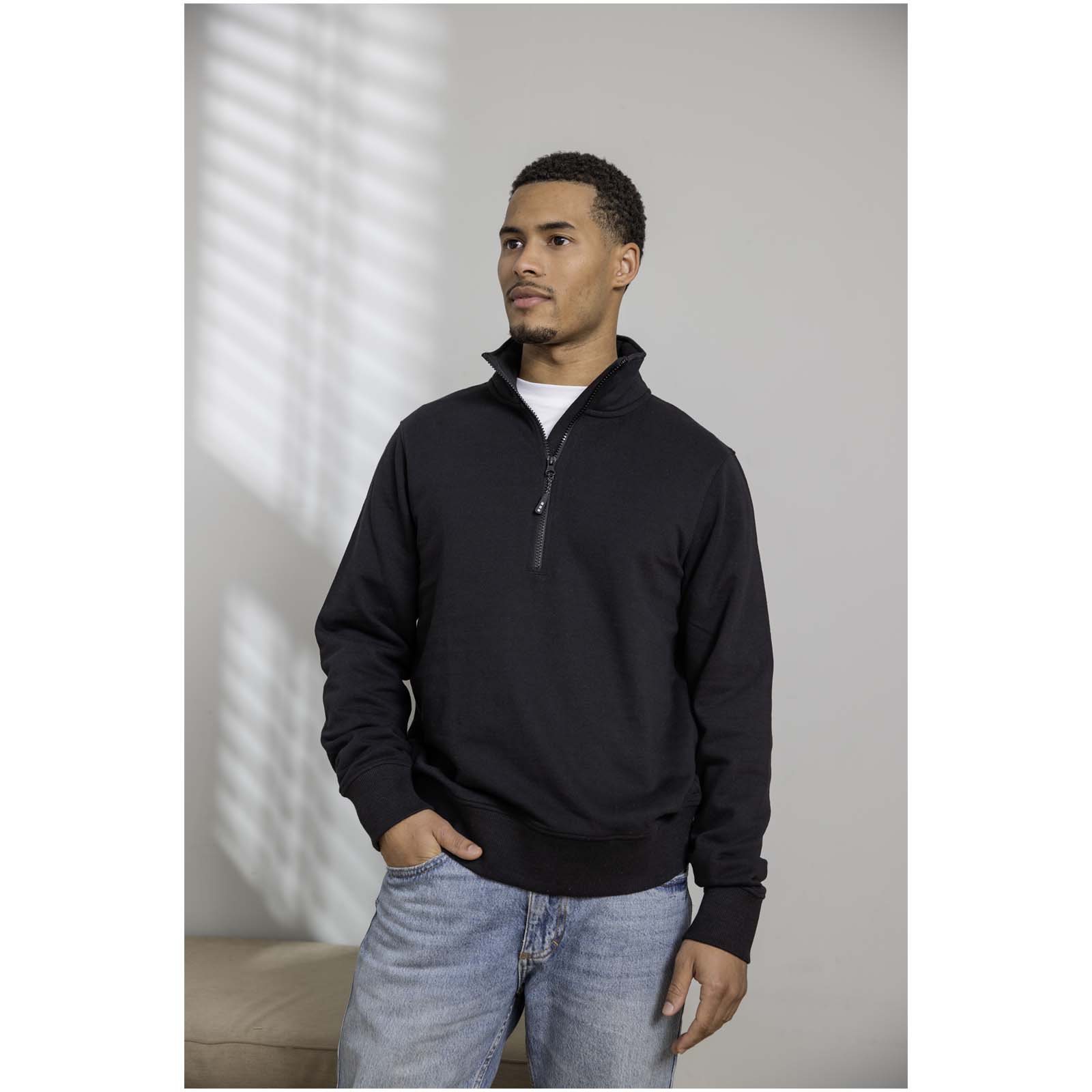 Tin 280 g/m² unisex Aware™ recycled quarter zip sweater